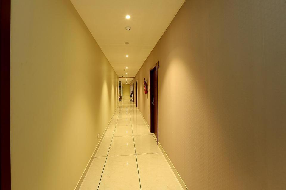 Hotel New York Square Kottayam Dış mekan fotoğraf